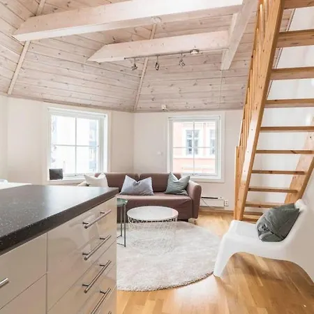 Classy, Very Central Apt For 10 People! *